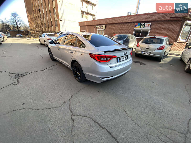 Седан Hyundai Sonata 2014 в Полтаве