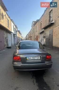 Седан Hyundai Sonata 2004 в Києві