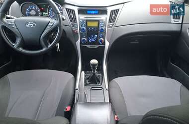 Седан Hyundai Sonata 2012 в Хмельницькому