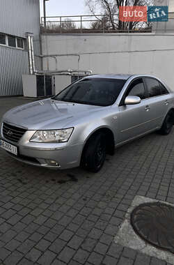 Седан Hyundai Sonata 2008 в Запорожье