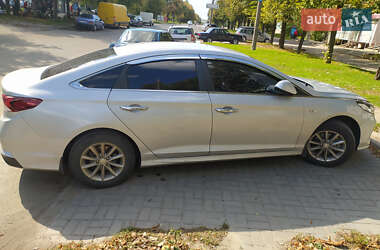 Седан Hyundai Sonata 2018 в Запоріжжі