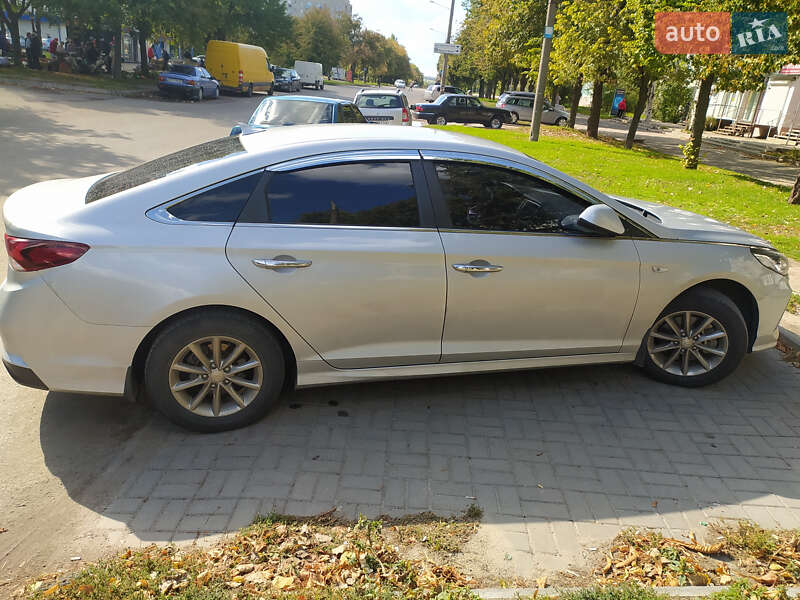 Седан Hyundai Sonata 2018 в 