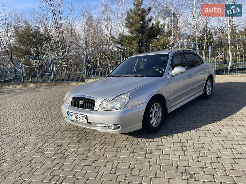 Hyundai Sonata 2002