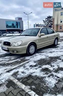 Седан Hyundai Sonata 2004 в Чернігові