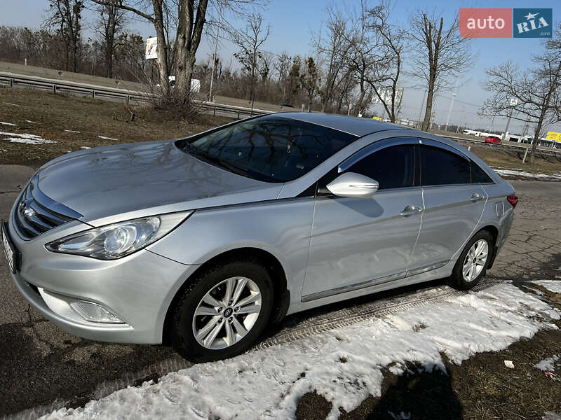 Седан Hyundai Sonata 2013 в Києві