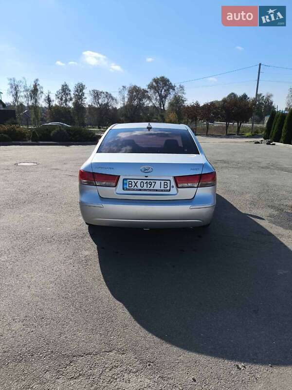 Седан Hyundai Sonata 2012 в Смілі