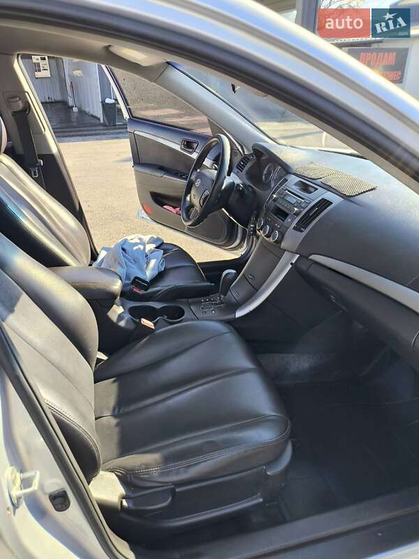 Седан Hyundai Sonata 2012 в Смілі