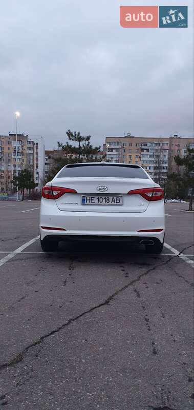 Седан Hyundai Sonata 2015 в Николаеве