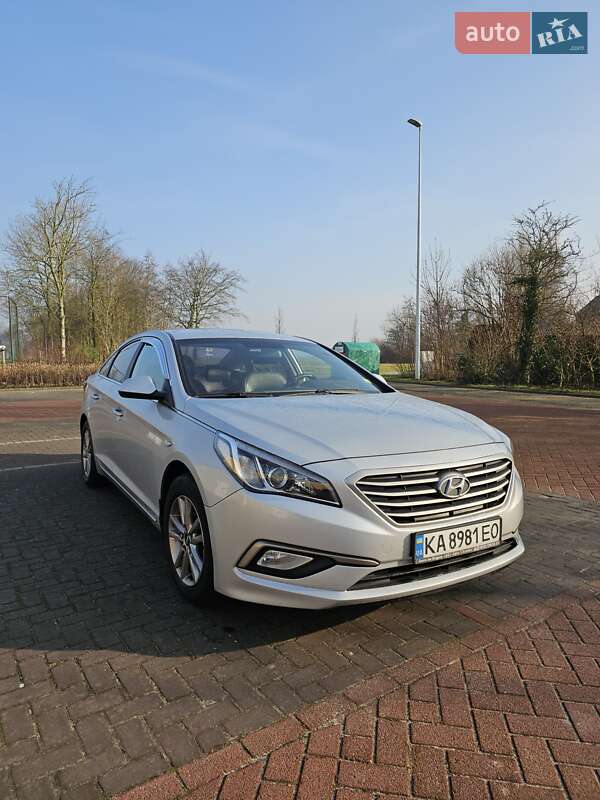 Hyundai Sonata 2016