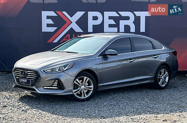 Седан Hyundai Sonata 2018 в Львове