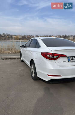 Седан Hyundai Sonata 2016 в 