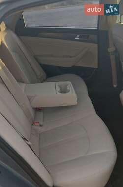 Седан Hyundai Sonata 2015 в 