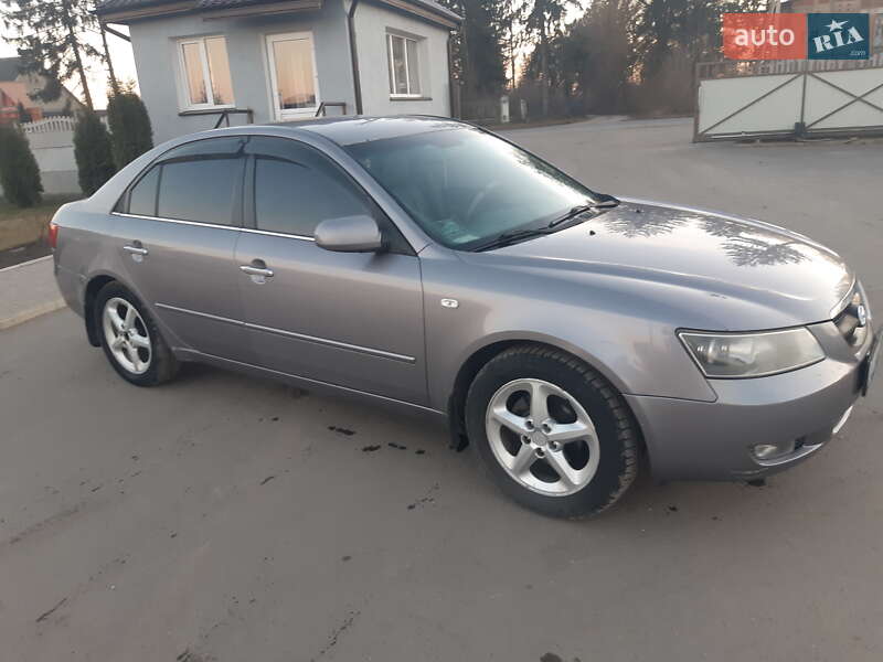 Седан Hyundai Sonata 2005 в Старокостянтинові