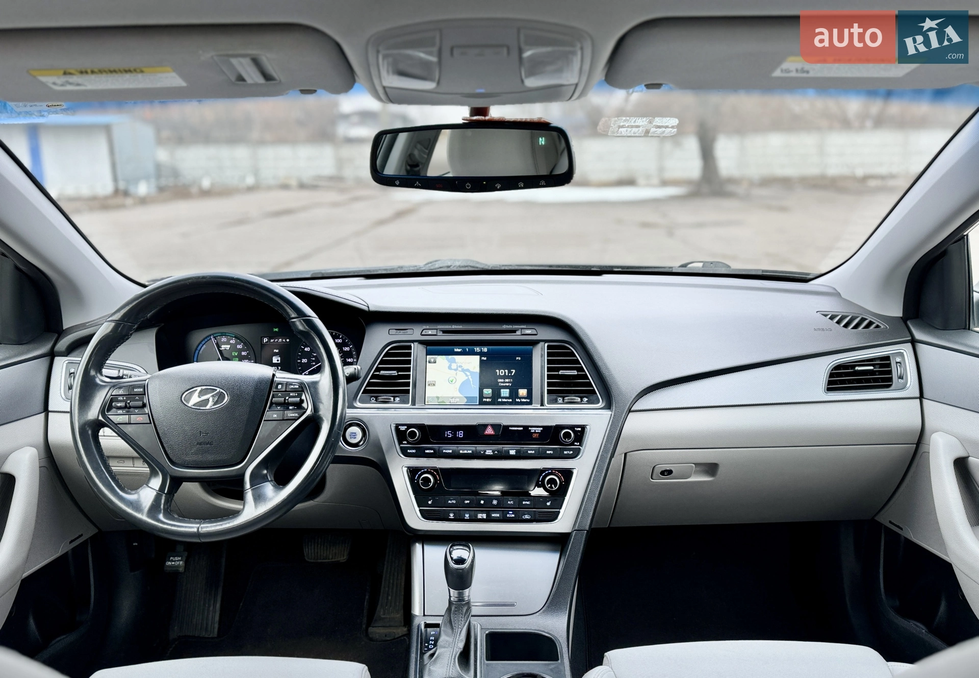 2015 Hyundai Sonata - мініатюра 25