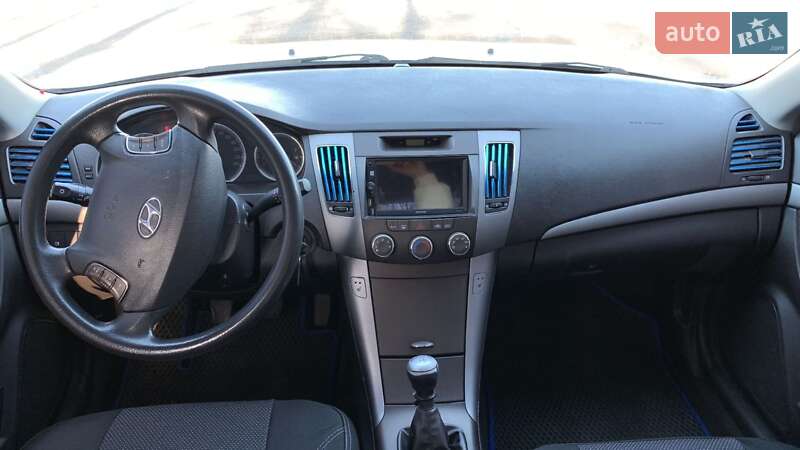 Седан Hyundai Sonata 2008 в Житомирі