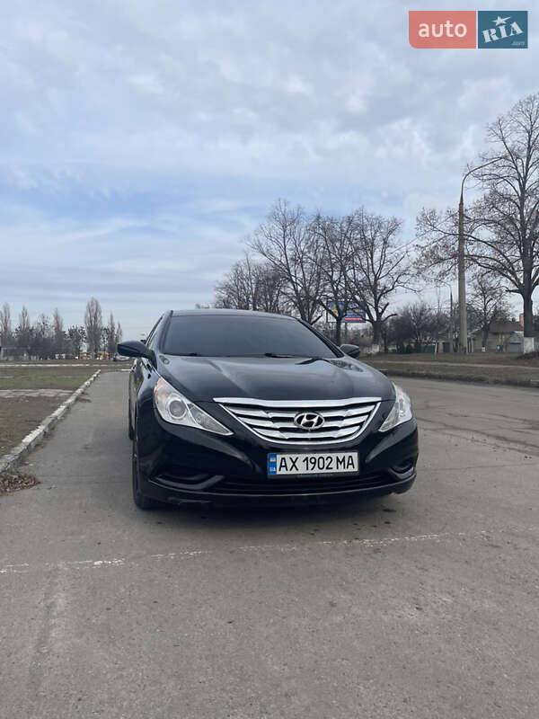 Hyundai Sonata 2012