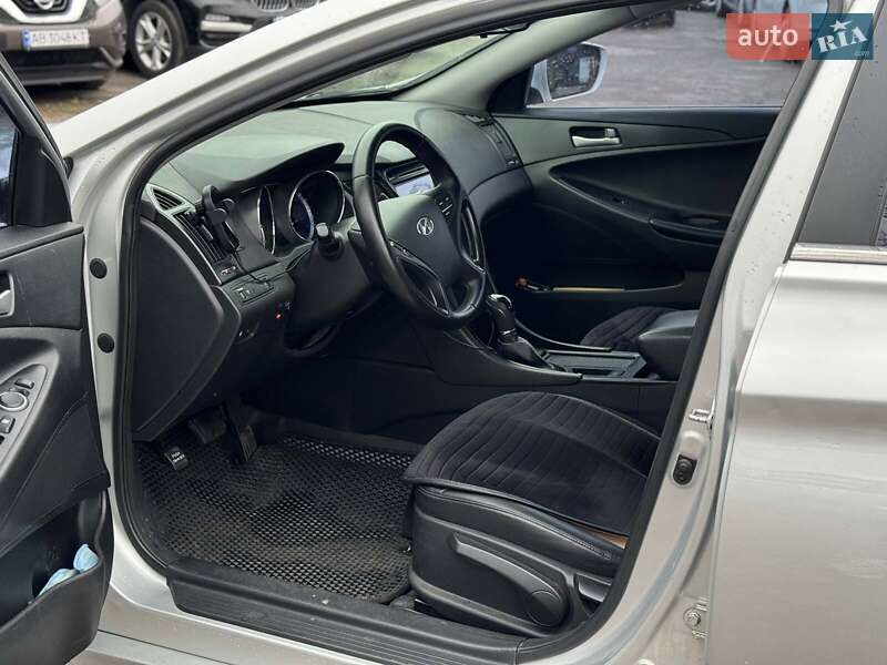 Седан Hyundai Sonata 2013 в Виннице