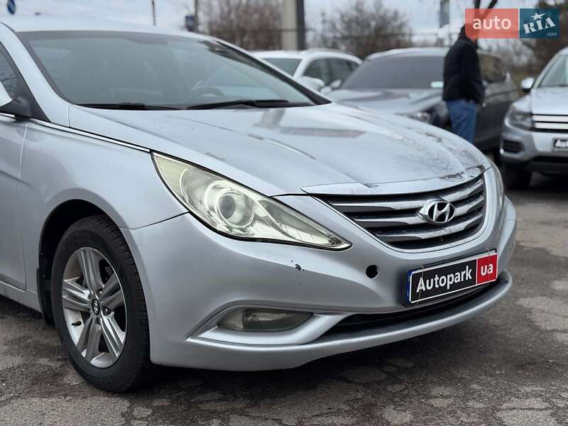 Седан Hyundai Sonata 2013 в Виннице