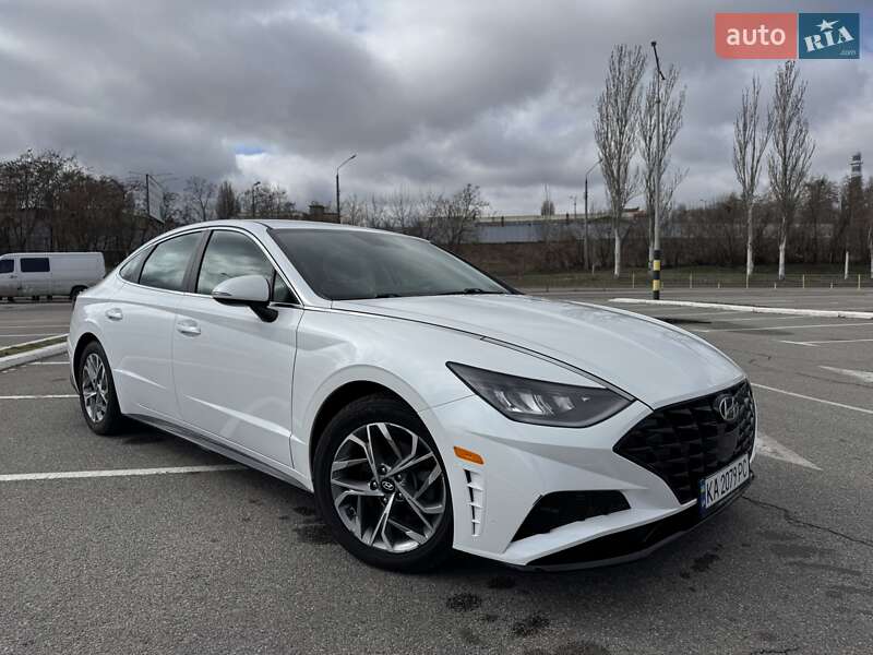 Седан Hyundai Sonata 2020 в Киеве