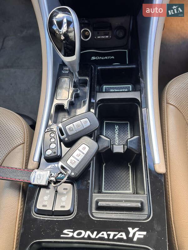 Седан Hyundai Sonata 2012 в Немирові