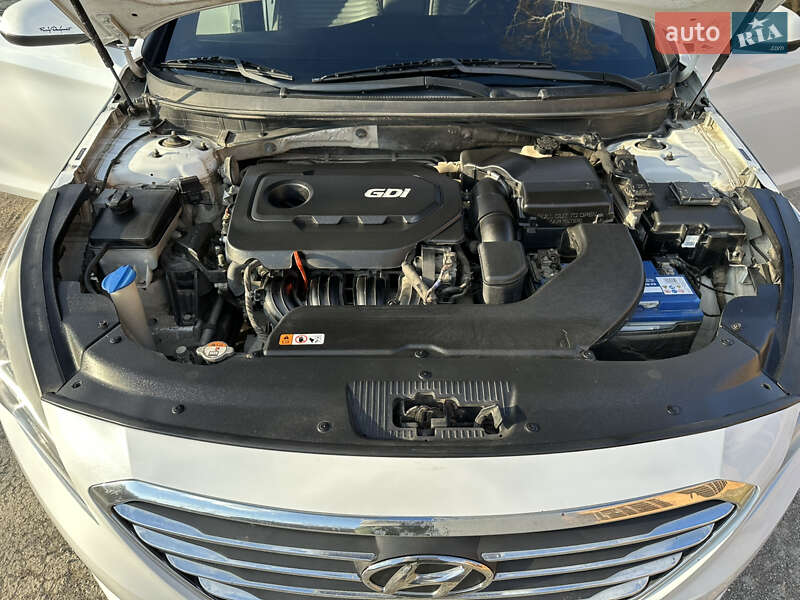 Седан Hyundai Sonata 2015 в Кам'янець-Подільському