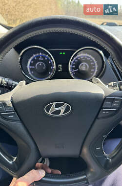 Седан Hyundai Sonata 2012 в 