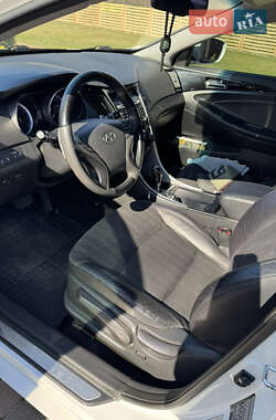 Седан Hyundai Sonata 2012 в 
