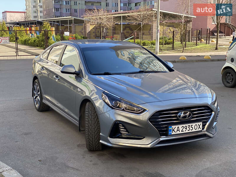 Седан Hyundai Sonata 2017 в 