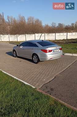 Седан Hyundai Sonata 2013 в 