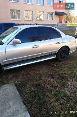 Седан Hyundai Sonata 2004 в 