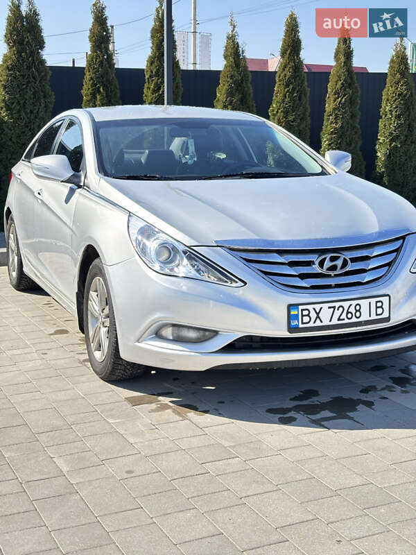 Седан Hyundai Sonata 2013 в Каменец-Подольском