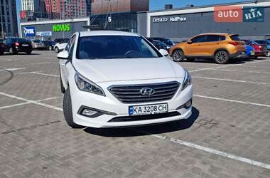 Седан Hyundai Sonata 2015 в 