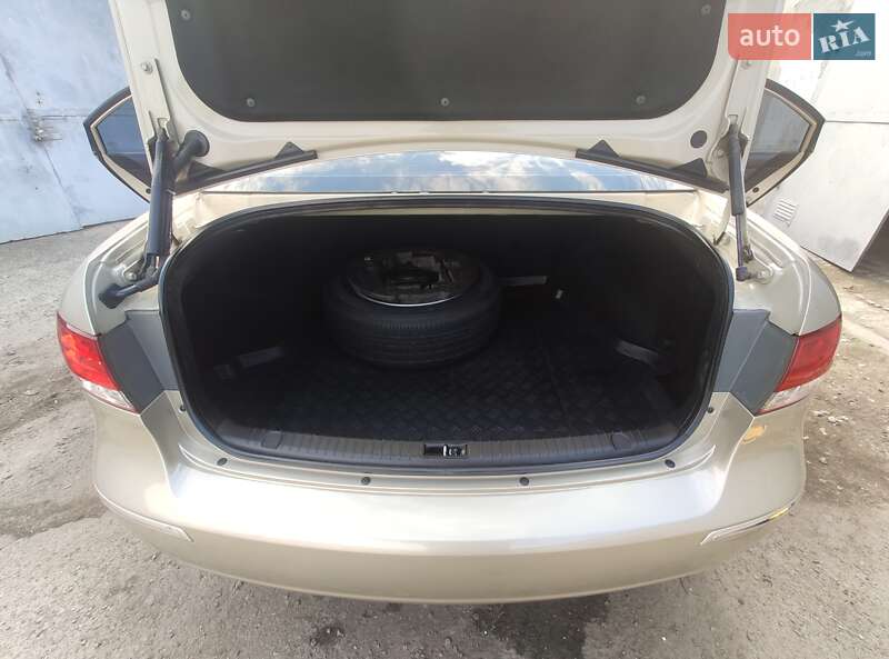 Седан Hyundai Sonata 2009 в Харкові