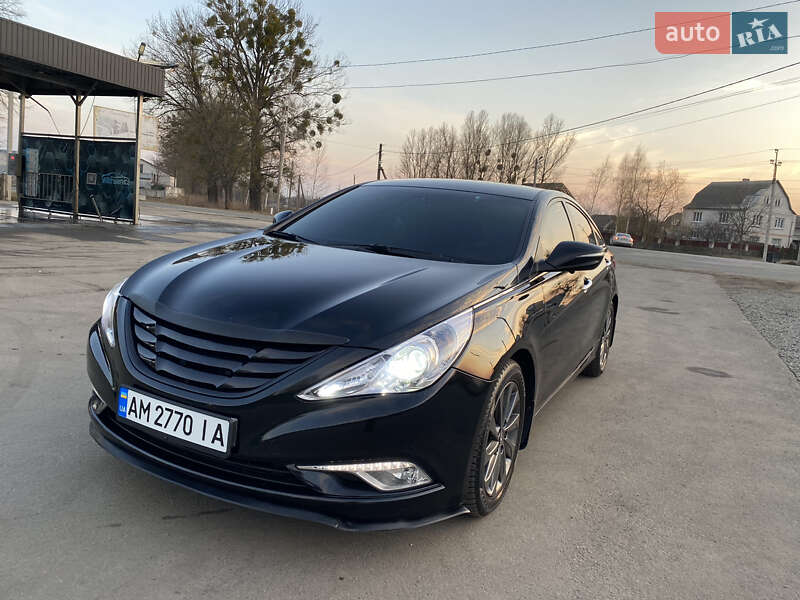 Седан Hyundai Sonata 2013 в 
