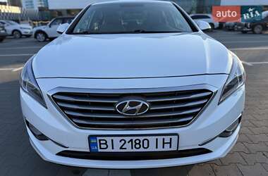 Седан Hyundai Sonata 2015 в 