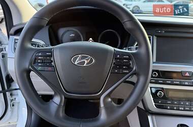 Седан Hyundai Sonata 2015 в 