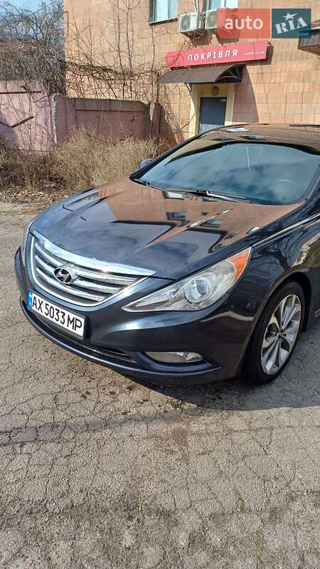 Седан Hyundai Sonata 2014 в 