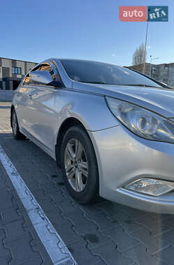 Седан Hyundai Sonata 2013 в 