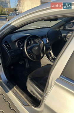 Седан Hyundai Sonata 2013 в 