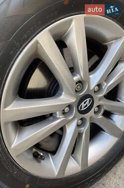 Седан Hyundai Sonata 2015 в 