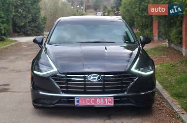Седан Hyundai Sonata 2022 в 