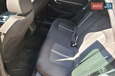 Седан Hyundai Sonata 2022 в 