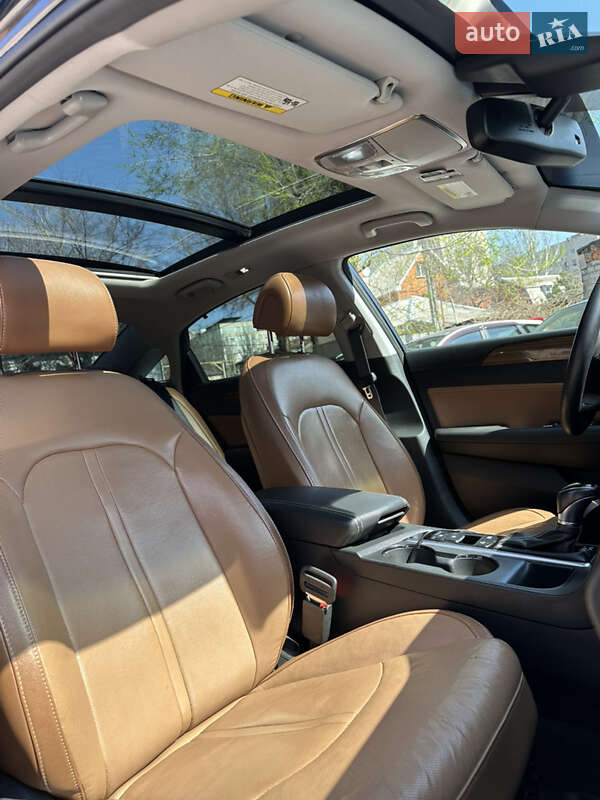 Седан Hyundai Sonata 2014 в Дніпрі