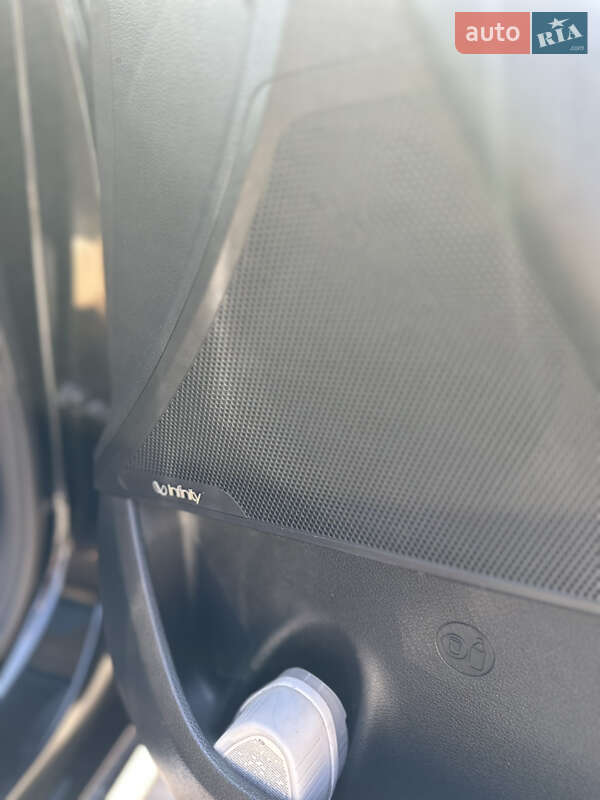 Седан Hyundai Sonata 2014 в Дніпрі