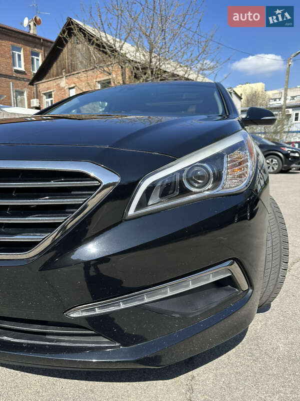 Седан Hyundai Sonata 2014 в Дніпрі