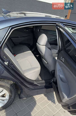 Седан Hyundai Sonata 2013 в 