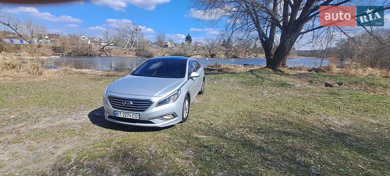 Седан Hyundai Sonata 2015 в Звягелі
