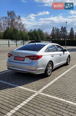 Седан Hyundai Sonata 2017 в 
