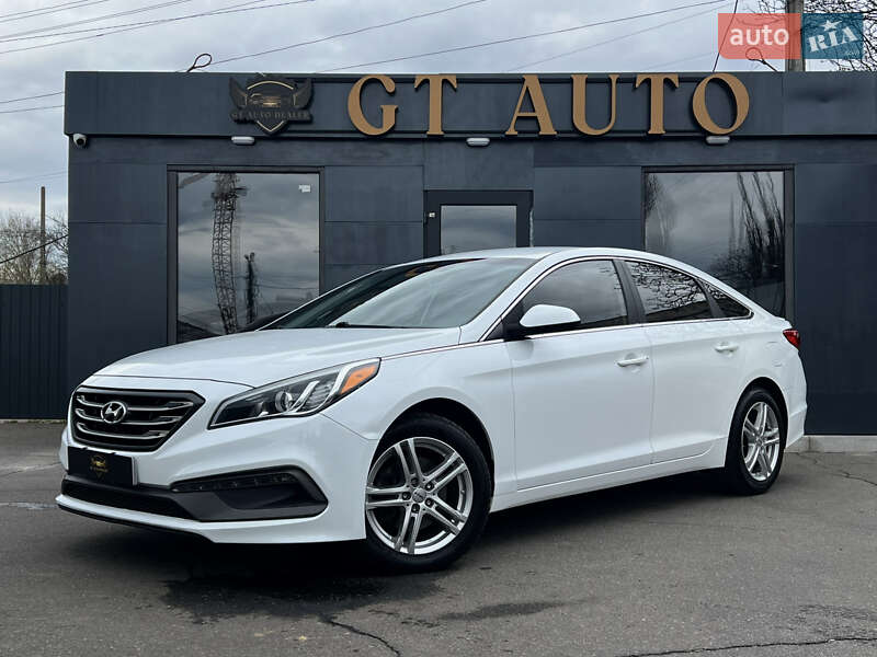 Седан Hyundai Sonata 2015 в 
