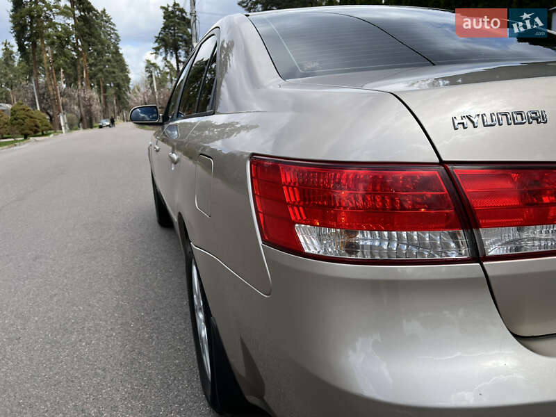 Седан Hyundai Sonata 2006 в Черкасах